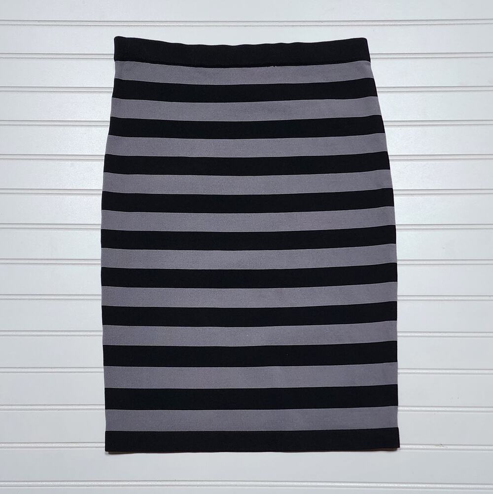 Forever 21 Fitted Striped Skirt Size L Black & Gray